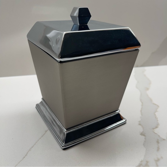 Square Silver cotton ball or swabs. Bathroom container brand new never used - Picture 4 of 8